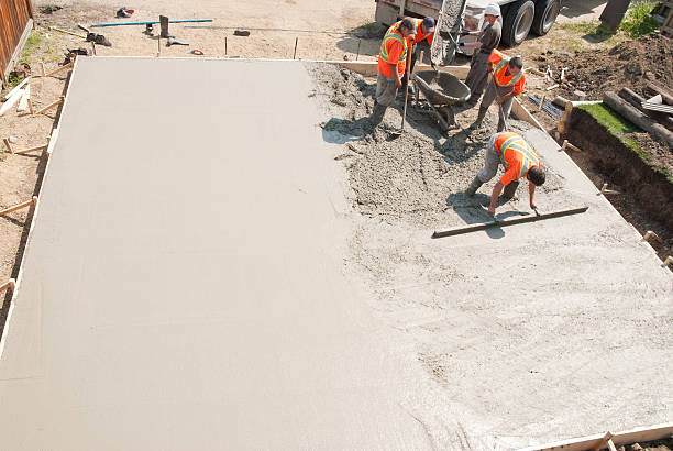 Best Affordable Concrete Contractor  in Sheboygan, WI